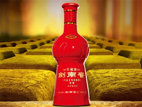 寿司有酒吗,日本寿司配什么酒