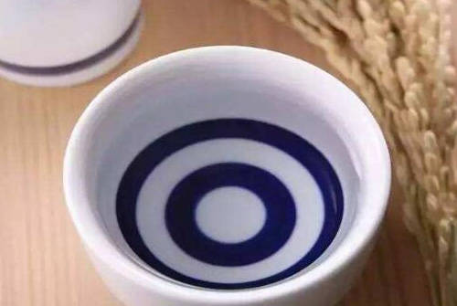 茅台名扬四海4瓶价格曝光,你想知道吗?