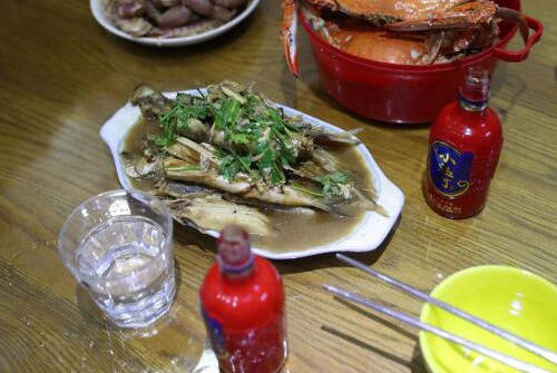 国藏郎酒是贴牌的吗(国藏郎酒藏品价格52度)