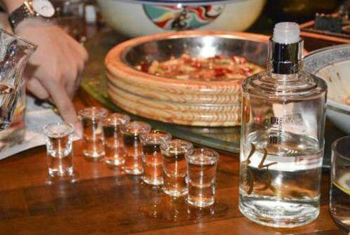 《烈火如歌》品花酿酒有几款_鲜花酿的酒