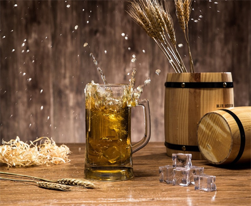 漓泉罐装啤酒批发价格_桂林漓泉啤酒价格