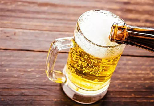 什么干啤酒最好喝「什么牌子干啤酒最好」